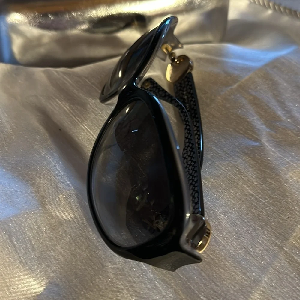 COPY - Coach Sunglasses - See pics for details/measurement.  Lenses are scratch… - Picture 11 of 14
